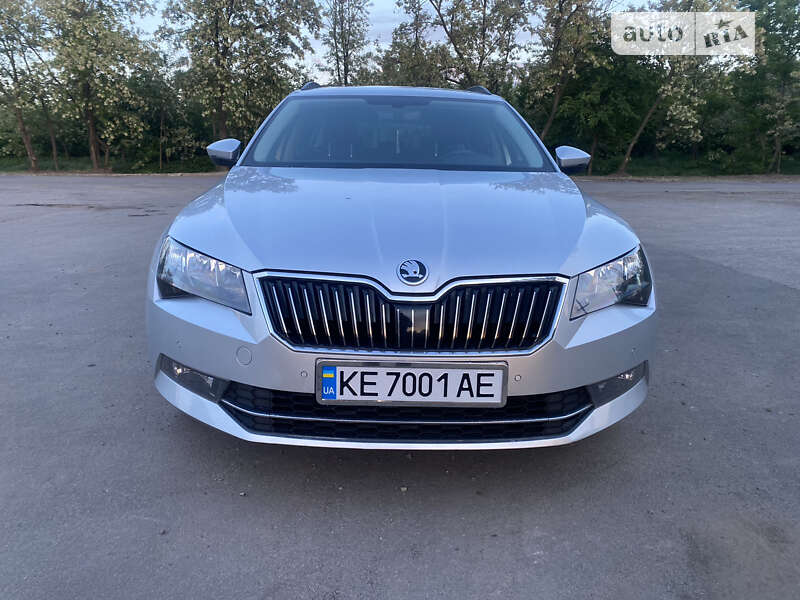 Универсал Skoda Superb 2016 в Покрове