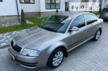 Ліфтбек Skoda Superb 2008 в Чернівцях