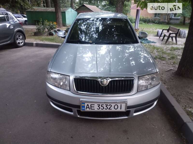 Ліфтбек Skoda Superb 2008 в Дніпрі