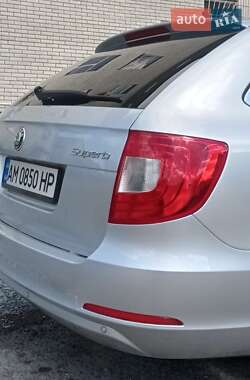 Универсал Skoda Superb 2011 в 