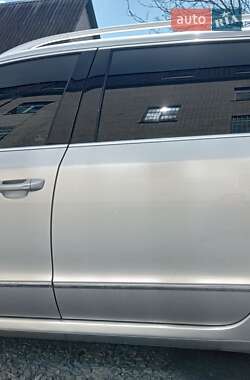 Универсал Skoda Superb 2011 в 
