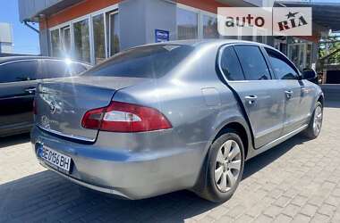 Ліфтбек Skoda Superb 2011 в Миколаєві