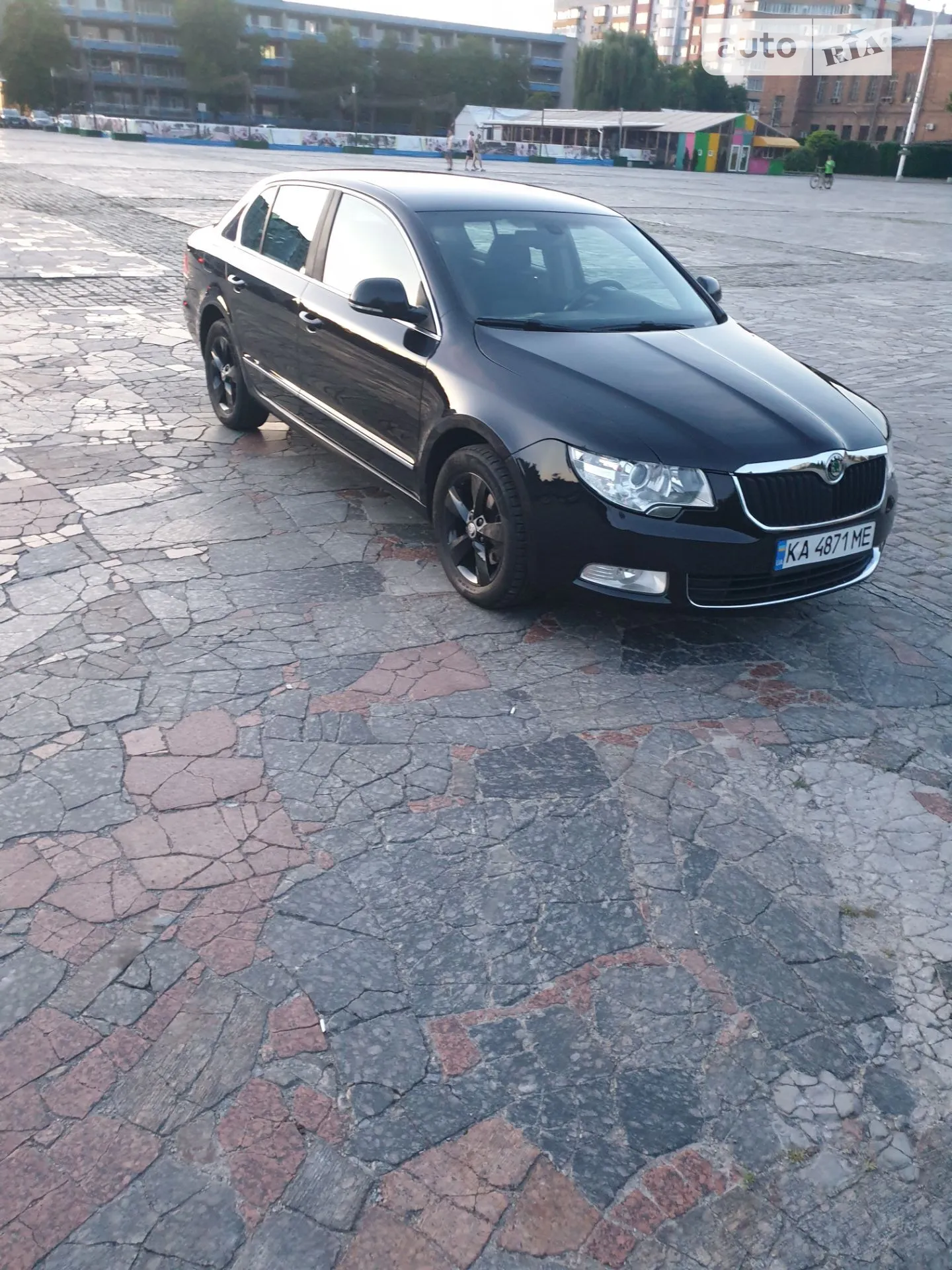2011 Skoda Superb - мініатюра 5