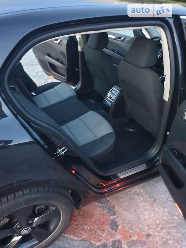 Ліфтбек Skoda Superb 2011 в Кременчуці