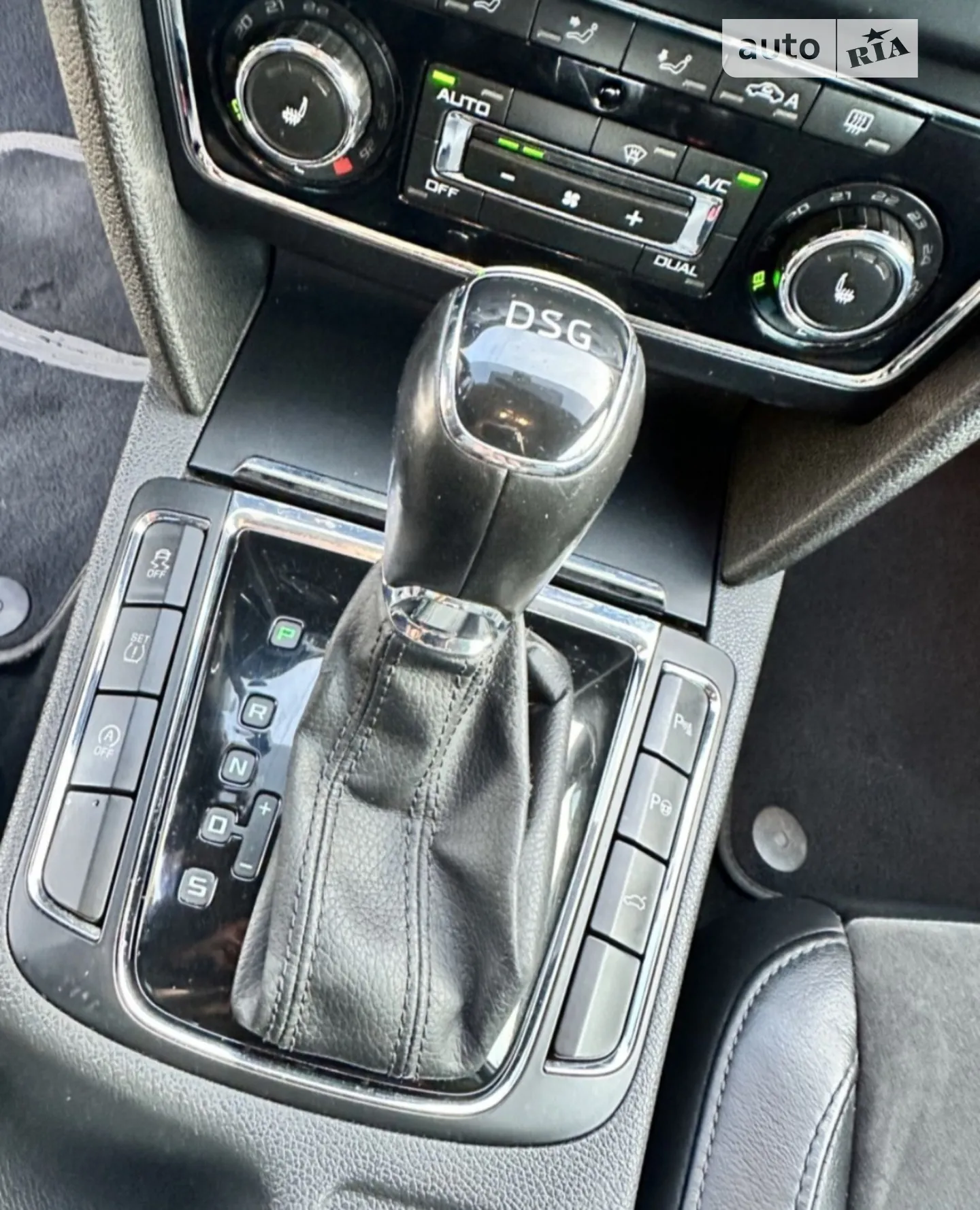 2014 Skoda Superb - мініатюра 11