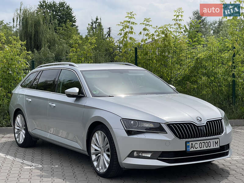 Универсал Skoda Superb 2016 в Луцке