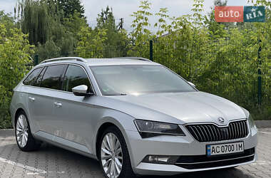 Универсал Skoda Superb 2016 в Луцке