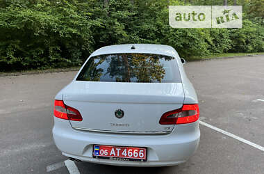 Ліфтбек Skoda Superb 2013 в Житомирі