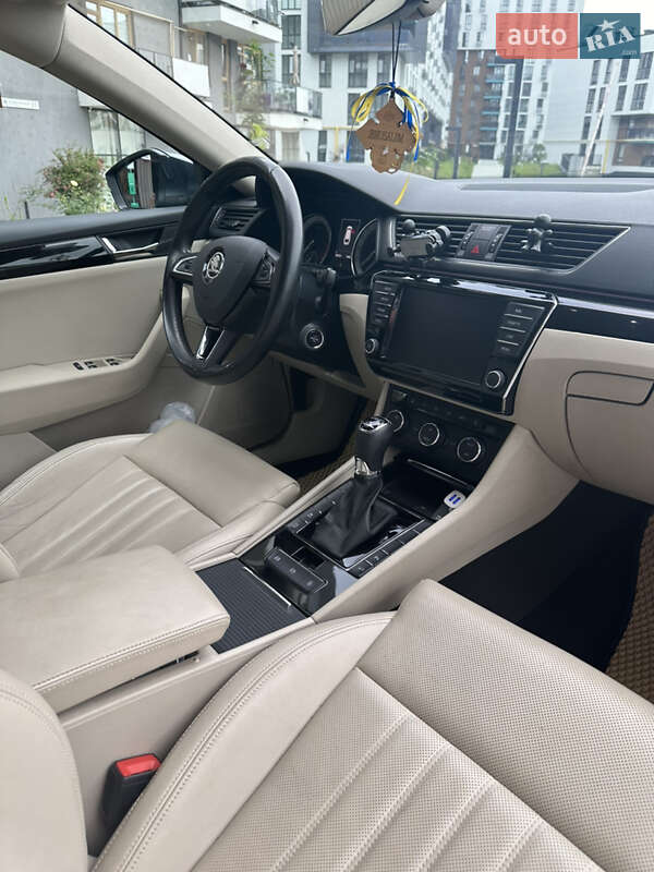 Универсал Skoda Superb 2017 в Львове