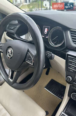 Универсал Skoda Superb 2017 в 
