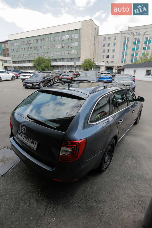 Универсал Skoda Superb 2015 в Киеве