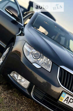 Универсал Skoda Superb 2011 в Запорожье