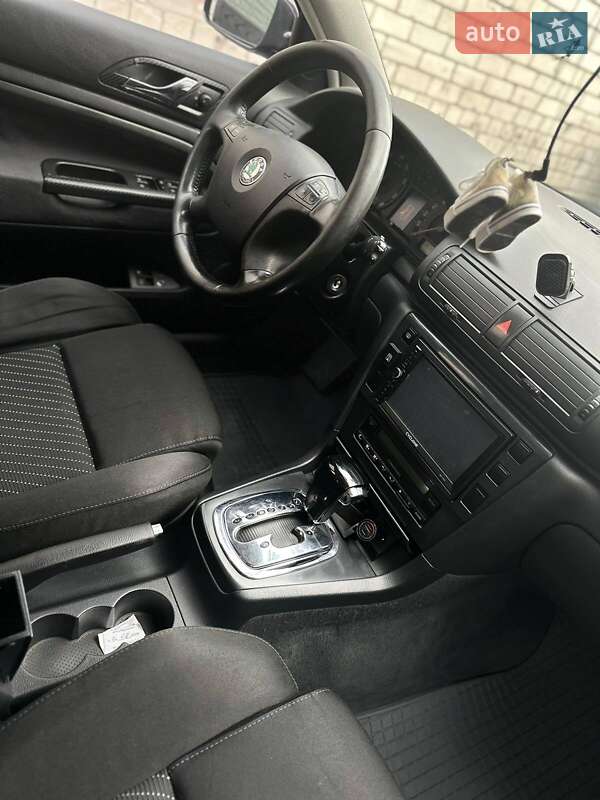 Лифтбек Skoda Superb 2005 в Киеве