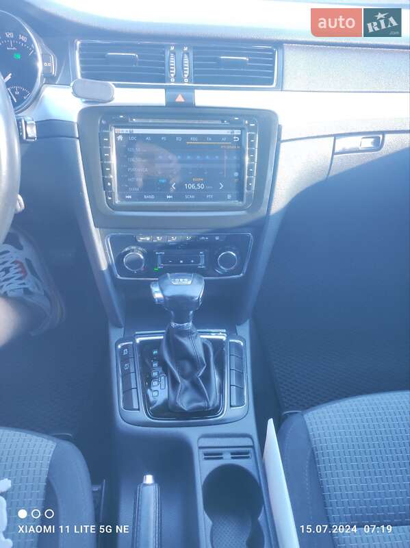 Лифтбек Skoda Superb 2012 в Киеве