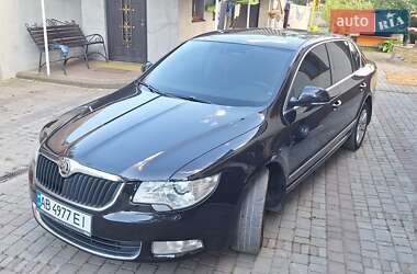 Ліфтбек Skoda Superb 2012 в 