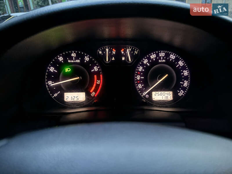 Ліфтбек Skoda Superb 2008 в Львові