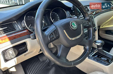 Лифтбек Skoda Superb 2012 в Червонограде