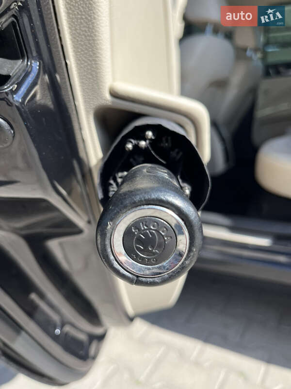 Ліфтбек Skoda Superb 2012 в Шептицькому