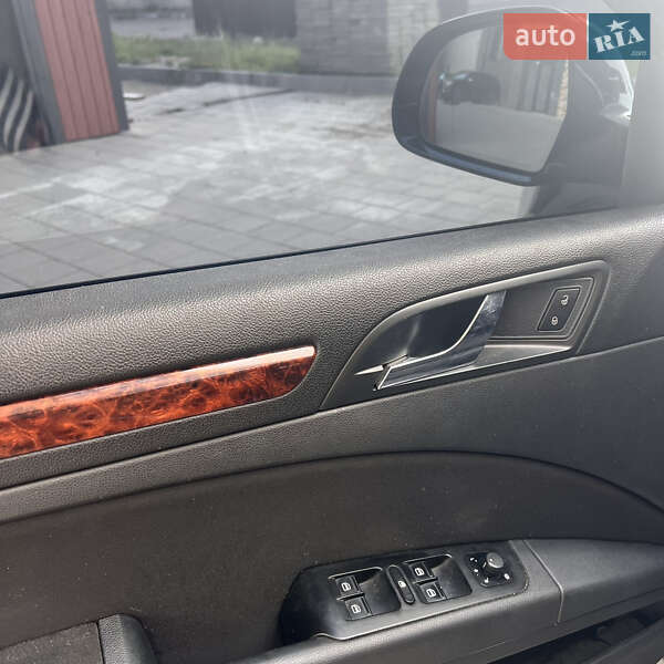 Лифтбек Skoda Superb 2011 в Калуше