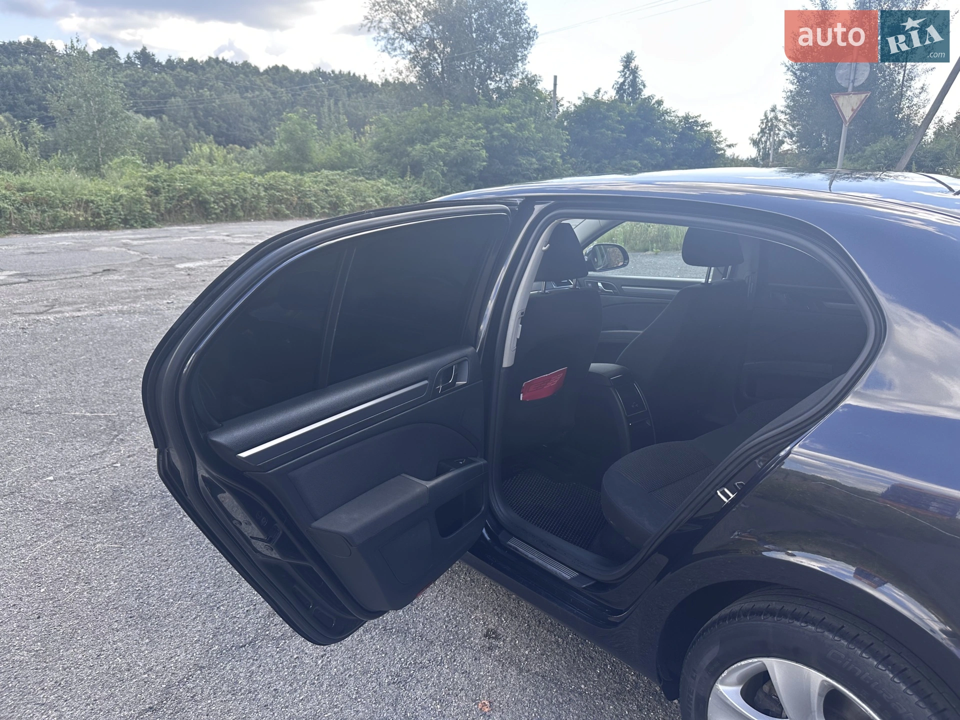 2011 Skoda Superb - мініатюра 7