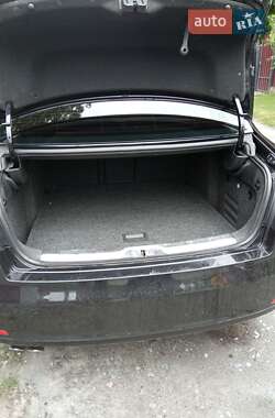 Лифтбек Skoda Superb 2014 в 
