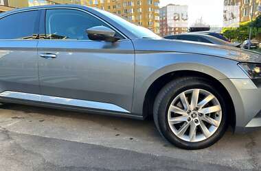 Ліфтбек Skoda Superb 2018 в Києві