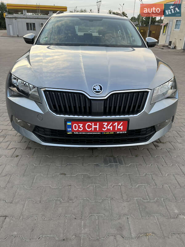 Універсал Skoda Superb 2017 в Луцьку фото 15 Універсал Skoda Superb 2017 в Луцьку