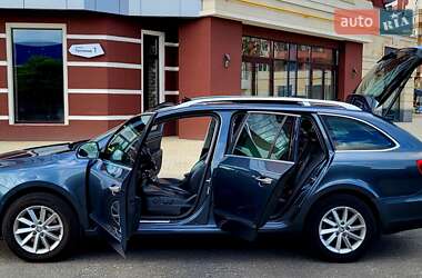 Универсал Skoda Superb 2014 в 