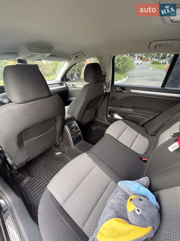 Лифтбек Skoda Superb 2008 в Днепре