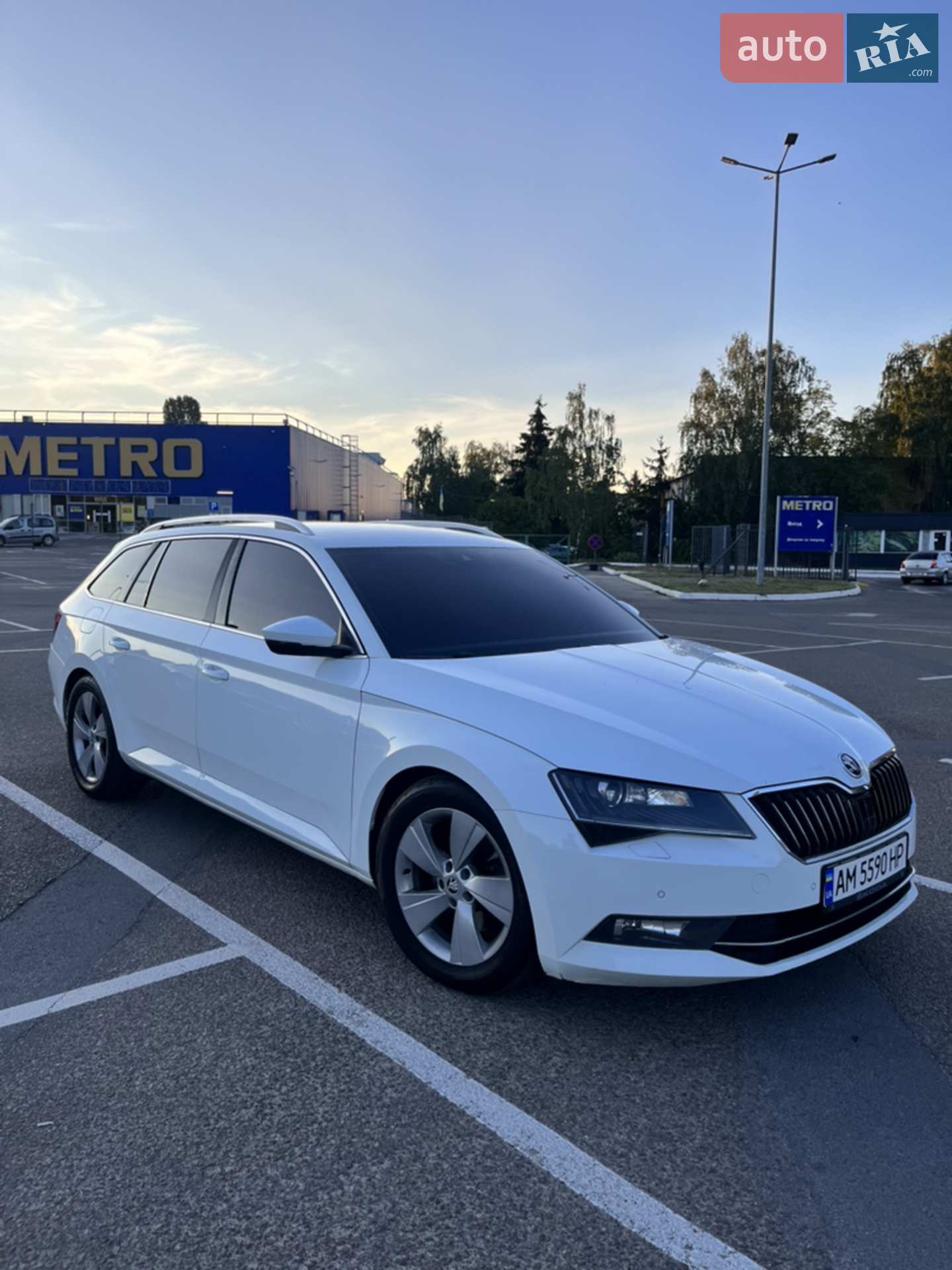 2016 Skoda Superb - мініатюра 9