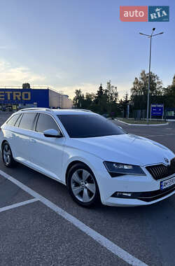 Универсал Skoda Superb 2016 в 
