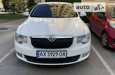 Ліфтбек Skoda Superb 2010 в Києві