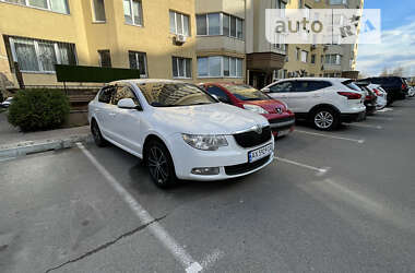 Ліфтбек Skoda Superb 2010 в Києві