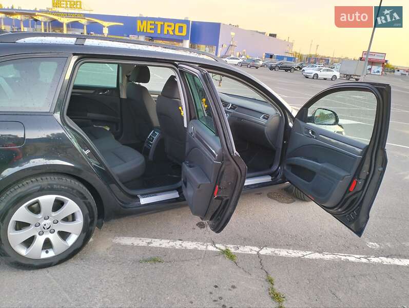 Універсал Skoda Superb 2013 в Вінниці