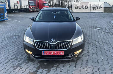 Универсал Skoda Superb 2019 в Луцке