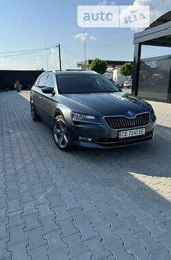 Універсал Skoda Superb 2017 в Чернівцях