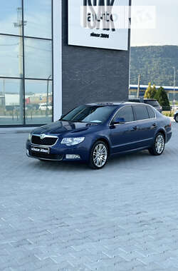 Ліфтбек Skoda Superb 2010 в Хусті