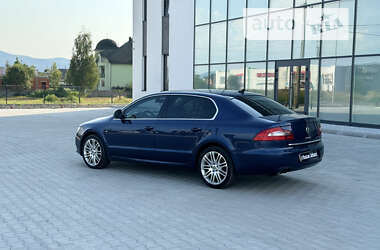 Лифтбек Skoda Superb 2010 в Хусте