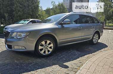 Универсал Skoda Superb 2012 в Киеве