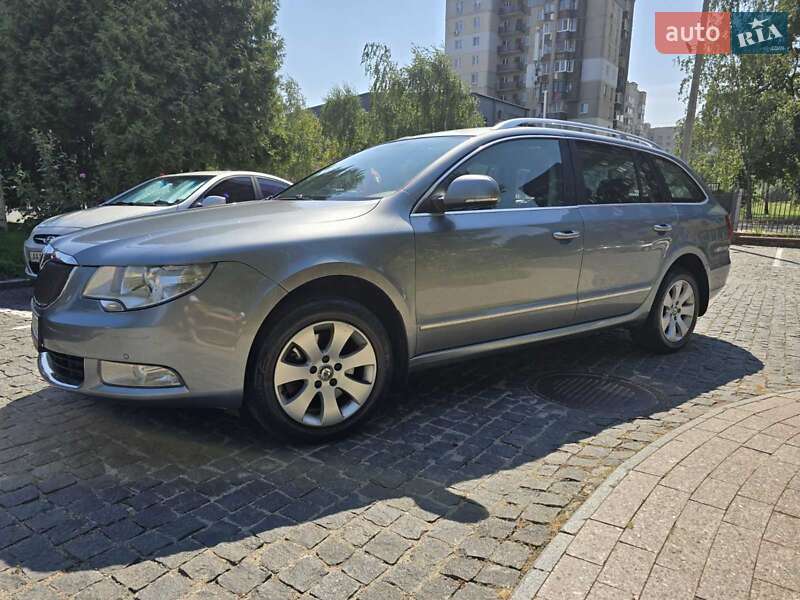 Универсал Skoda Superb 2012 в 