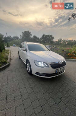 Универсал Skoda Superb 2014 в 