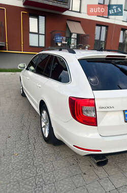 Универсал Skoda Superb 2014 в 