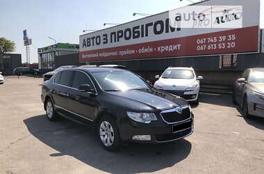 Лифтбек Skoda Superb 2013 в Запорожье