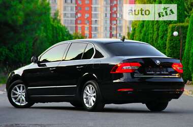 Лифтбек Skoda Superb 2015 в Днепре