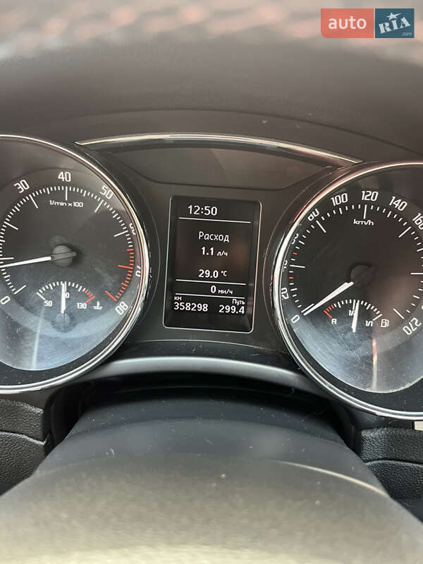 Лифтбек Skoda Superb 2013 в Ивано-Франковске
