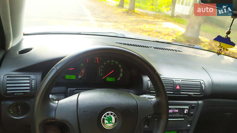 Ліфтбек Skoda Superb 2006 в Шостці