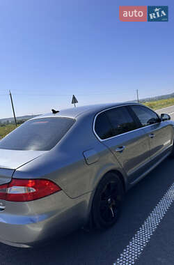 Ліфтбек Skoda Superb 2013 в Львові