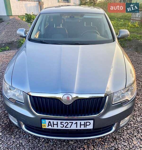 Ліфтбек Skoda Superb 2012 в Києві