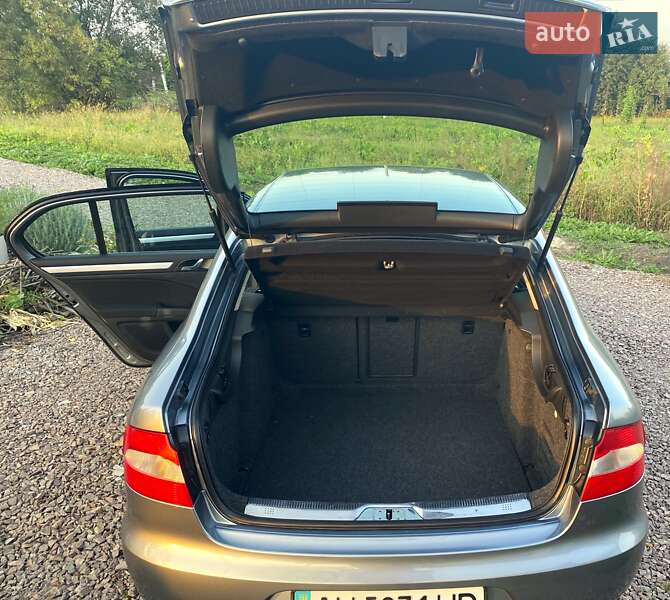 Ліфтбек Skoda Superb 2012 в Києві