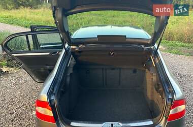 Лифтбек Skoda Superb 2012 в 